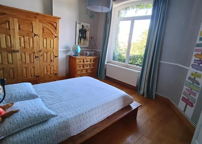 Pierres Et Souvenirs Guest house